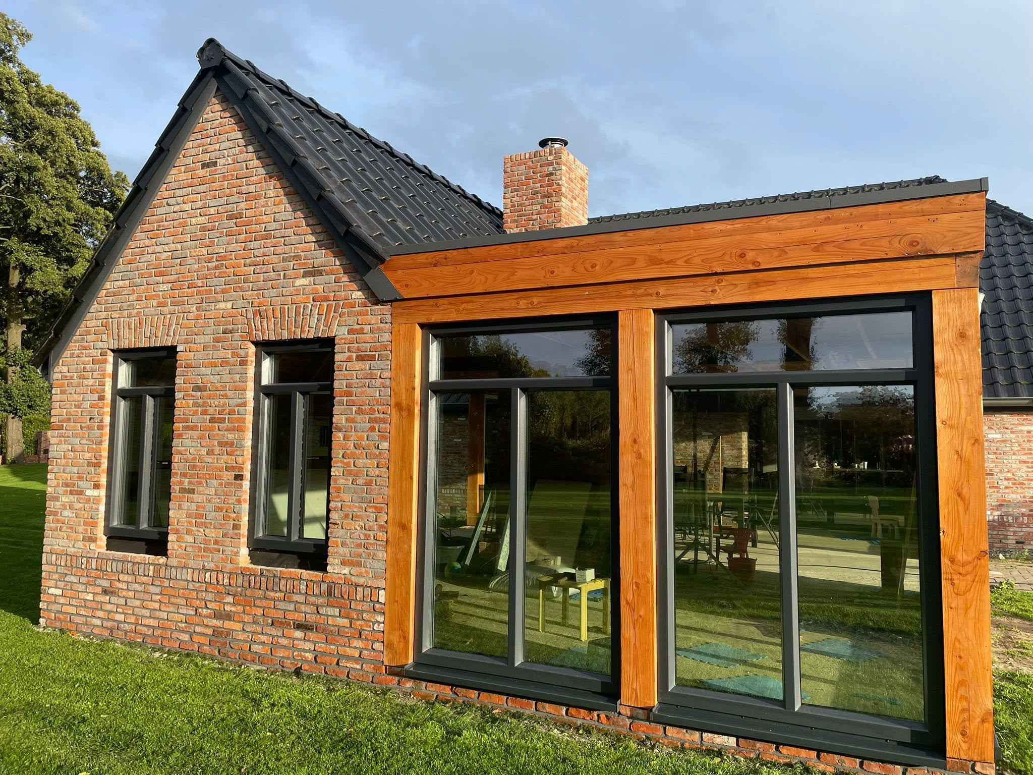 Nieuwe Aluplast kozijnen passend bij bestaande kozijnen in